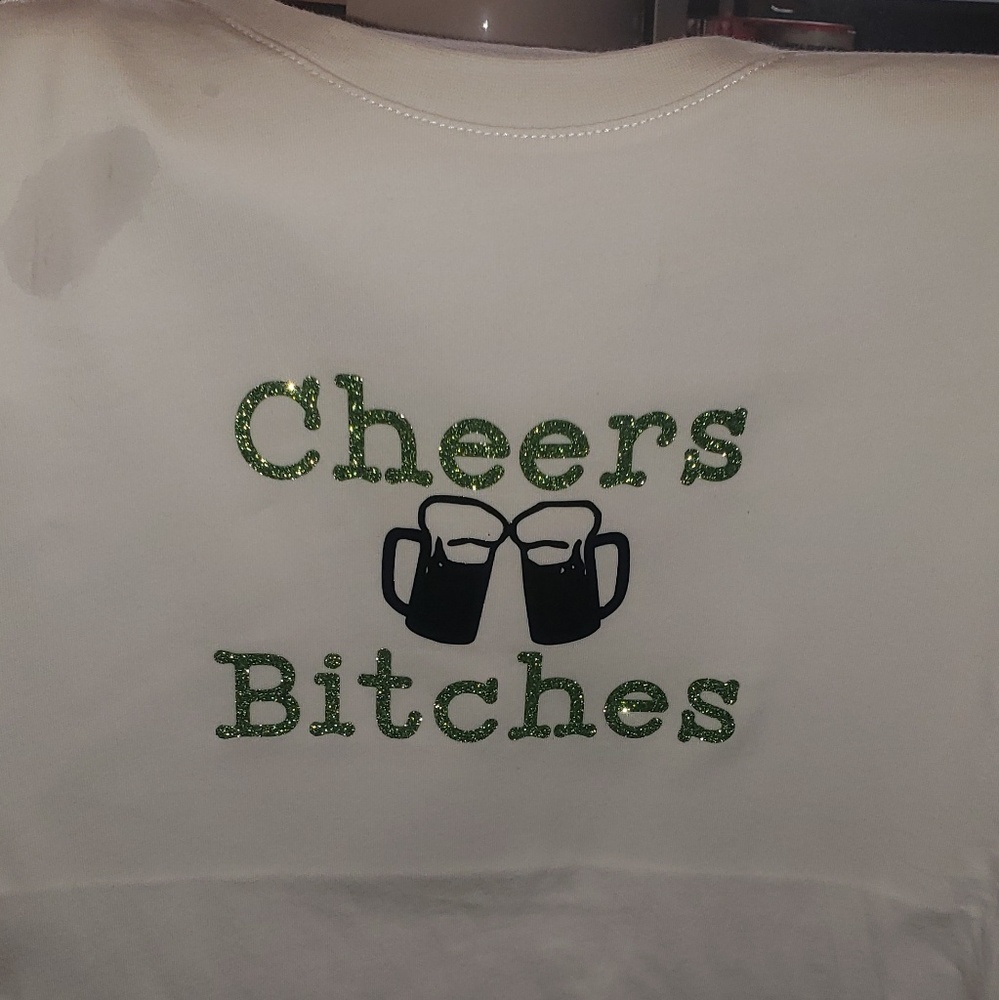 Cheers Bitches Gildan T shirt
